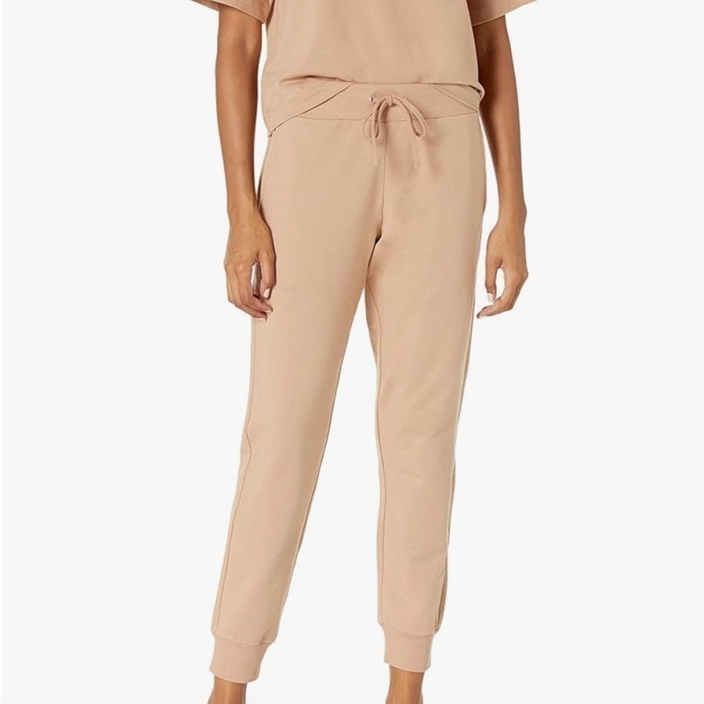 The Drop Women's Grace Supersoft Stretch Rib-Cuff Jogger in Praline Size Medium